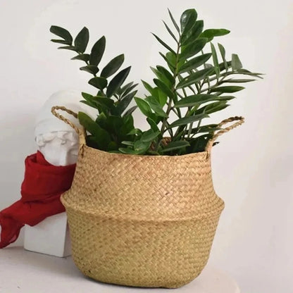 Wicker Storage & Hanging Baskets – Foldable Seagrass Laundry Baskets, Flower Pots & Garden Storage for Home Decor