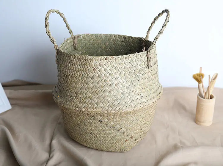 Wicker Storage & Hanging Baskets – Foldable Seagrass Laundry Baskets, Flower Pots & Garden Storage for Home Decor