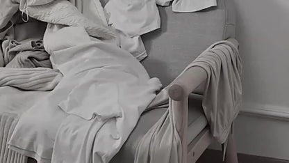 Space-Saving Collapsible Laundry Basket – Foldable Plastic Storage Bin with Handles for Bathroom & Laundry Room